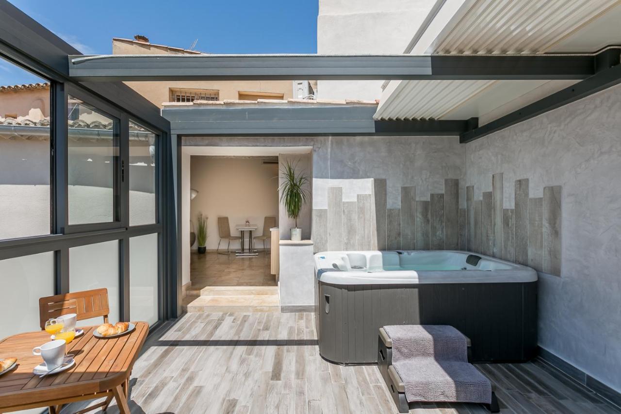 Apartmán Nuit Etoilee LʼIsle-sur-la-Sorgue Exteriér fotografie